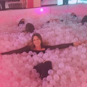 Meet your Posher, Lily